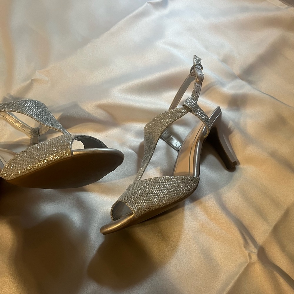 Silver size 10 never worn